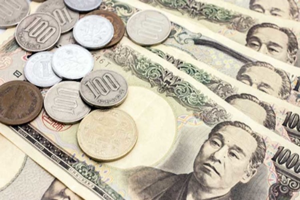 Đồng yên tăng giá, chứng khoán Nhật đảo chiều sau tin cựu Thủ tướng Shinzo Abe bị bắn ngã gục