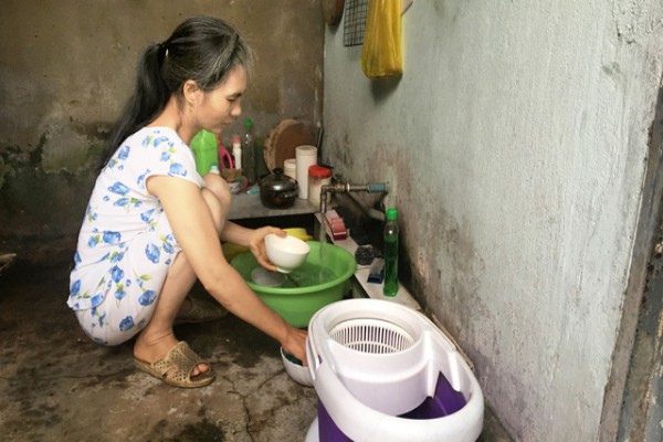 Dân có nước máy vẫn dùng nước giếng