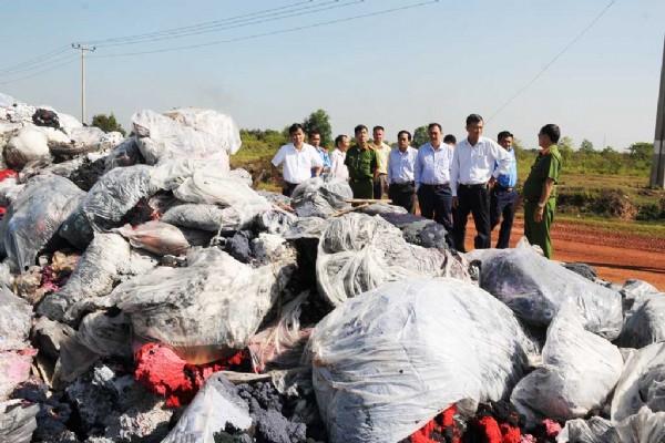 Hiểm họa từ rác