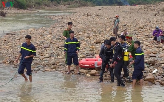 Tìm thấy thi thể người phụ nữ sau 4 ngày bị nước cuốn trôi
