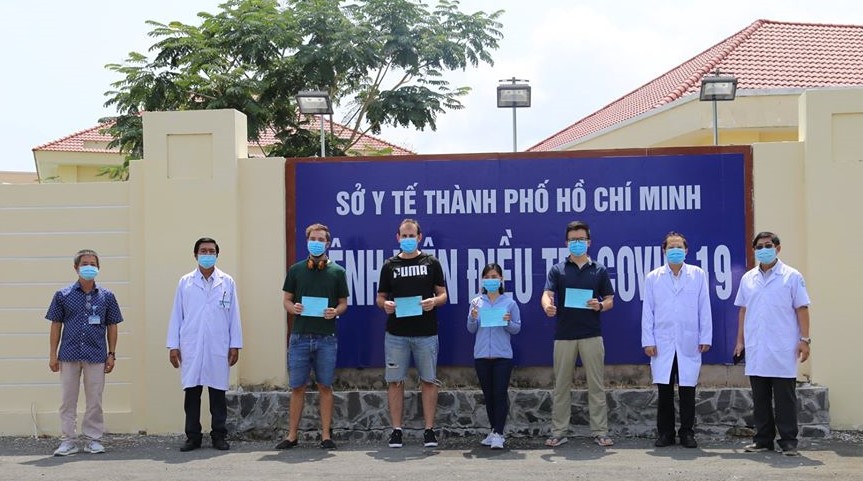 Thêm 8 trường hợp được điều trị khỏi bệnh COVID-19 tại TP Hồ Chí Minh