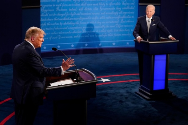 Donald Trump - Joe Biden tranh cãi cực gắt trong cuộc tranh luận trực tiếp đầu tiên
