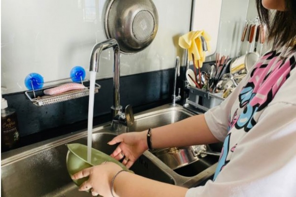 Giật mình với kết quả kiểm tra nước sinh hoạt ở Hà Nội