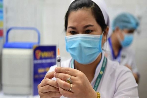 Chuyên gia lý giải lý do nhiều người tiêm đủ 2 mũi Vacxin vẫn mắc Covid-19
