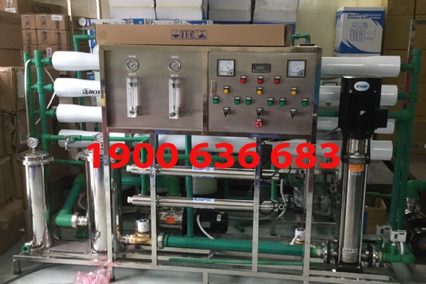 HỆ THỐNG MÁY LỌC NƯỚC 750 L/H CHO NHÀ XƯỞNG