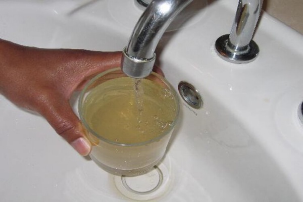 Nước máy có thể chứa những thành phần có hại gì?
