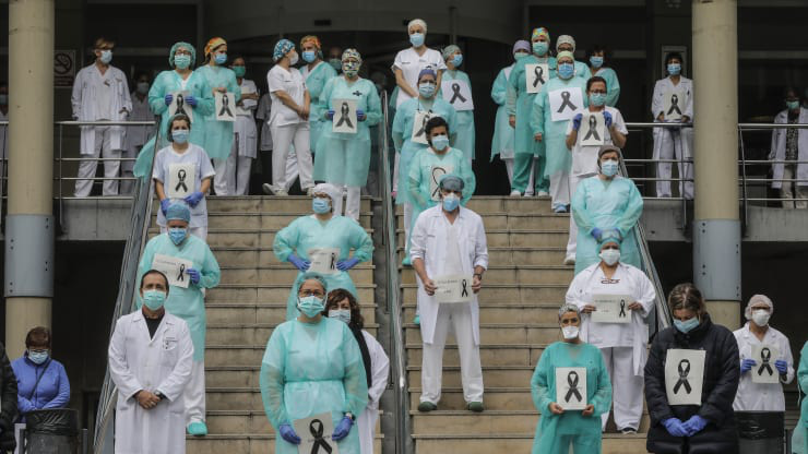 Điểm nóng Covid-19:  thế giới đang thiếu gần 6 triệu y tá