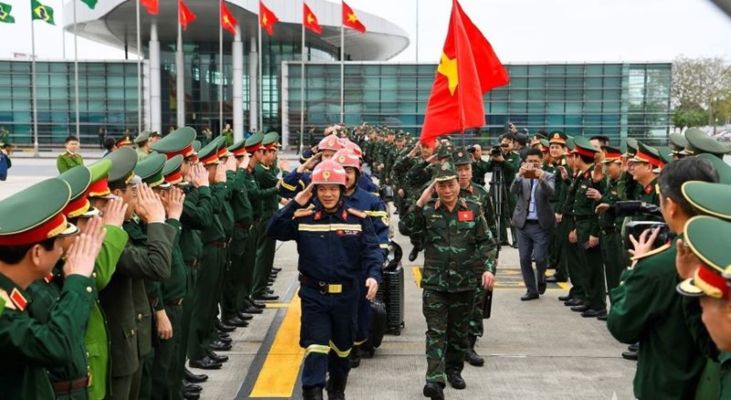Việt Nam cử đội quân tinh nhuệ kịp thời cứu nạn cho Myanmar sau trận động đất