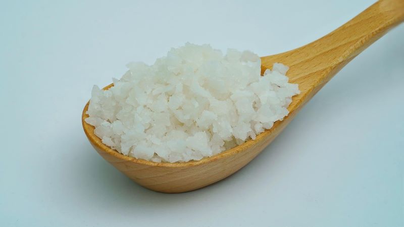 Sử dụng muối biển sạch mang đến nhiều lợi ích về sức khỏe